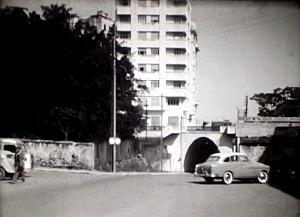 FM ca- 02- Tunnel square